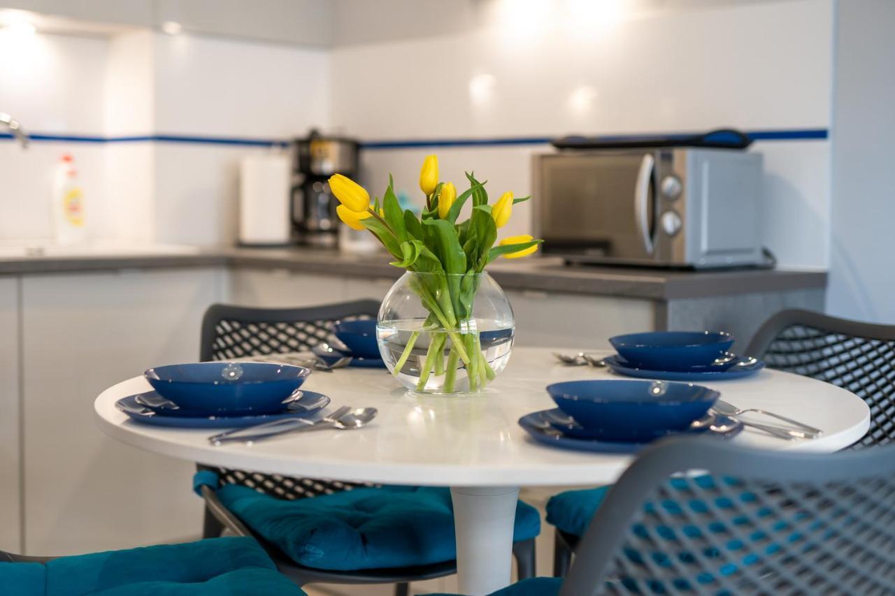 Apartament Niebieski โควอบเซก ภายนอก รูปภาพ